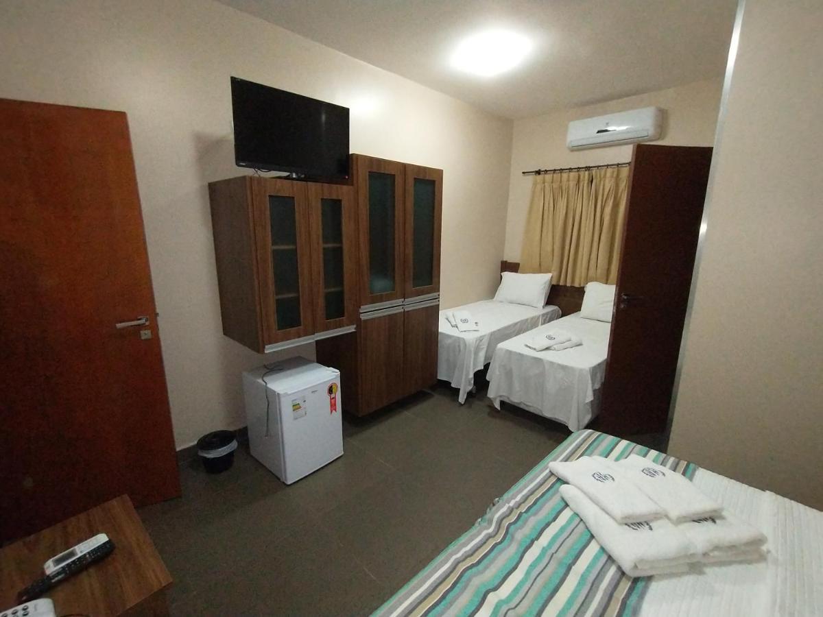 Hotel Albatroz ウベラバ エクステリア 写真