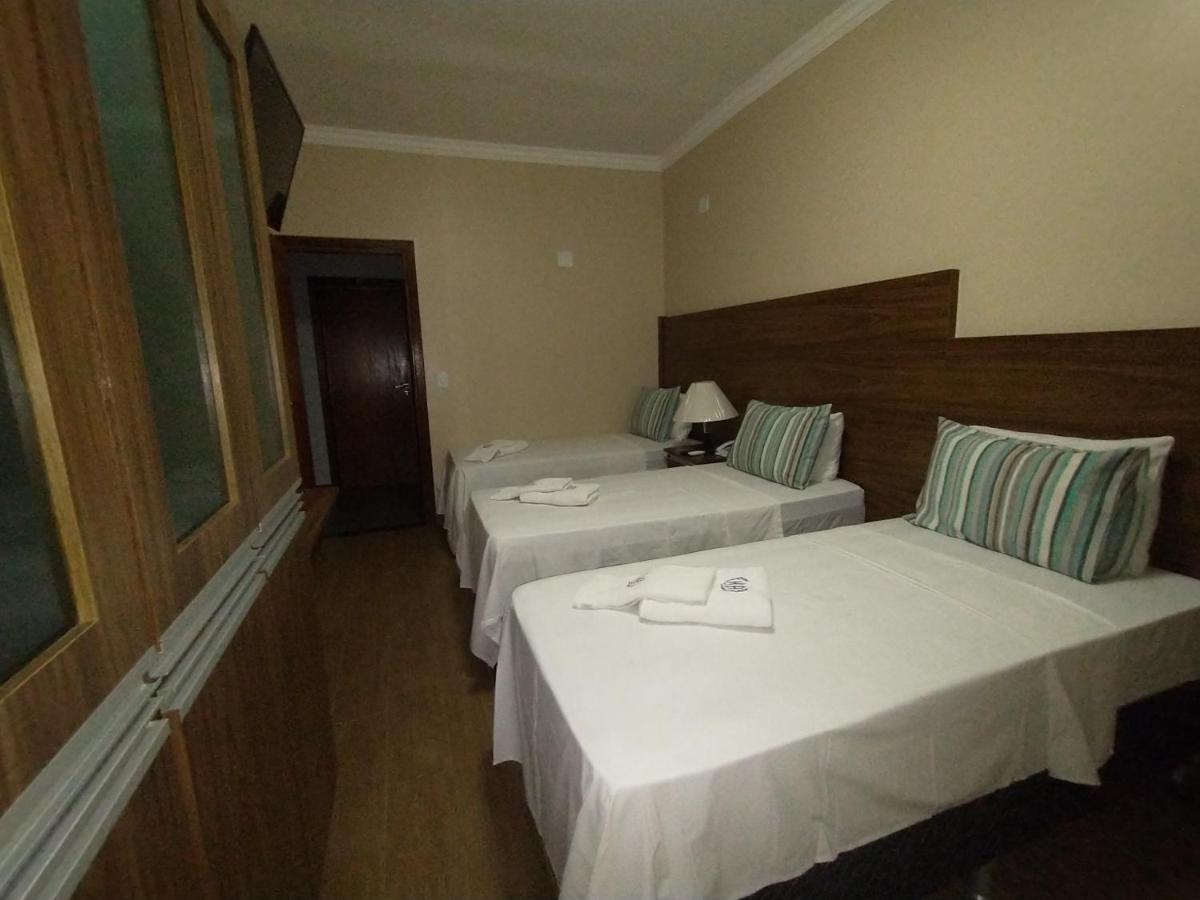 Hotel Albatroz ウベラバ エクステリア 写真
