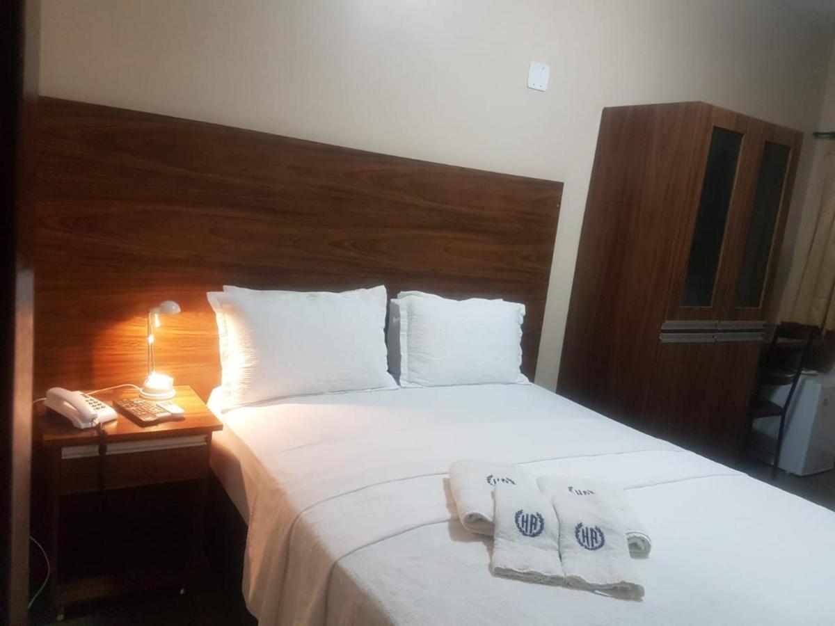 Hotel Albatroz ウベラバ エクステリア 写真
